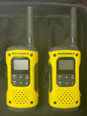 DESCRIPTION: (2) - MOTOROLA TALKABOUT TWO-WAY RADIOS WITH CASE AND CHARGER BRAND / MODEL: MOTOROLA THIS LOT IS: SOLD BY THE PIECE QTY: 2