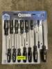 DESCRIPTION: 15-PIECE PREMIUM SCREWDRIVER SET (NEW) BRAND/MODEL: QUINN 64549 QTY: 1 - 3