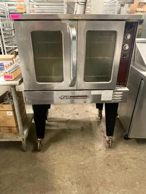 DESCRIPTION: SOUTHBEND SINGLE DECK GAS CONVECTION OVEN. MODEL SOUTHBEND ADDITIONAL INFORMATION: NATURAL GAS, ON CASTERS. QTY: 1