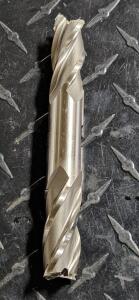 DESCRIPTION: (1) HSCo8 SQ END MILL BRAND/MODEL: HERTEL 87150652 RETAIL$: $76.79 SIZE: 3/4" DIA 1-5/8'' LOC QTY: 1