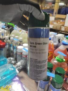 DESCRIPTION: (6) GLOSS SPRAY PAINT BRAND/MODEL: CLASS 3 SOLUTIONS BD1345 INFORMATION: DARK GREEN RETAIL$: $8.48 EA SIZE: 12 OZ QTY: 6