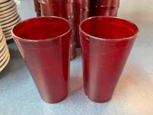 (100) 16 OZ RED PLASTIC TUMBLERS