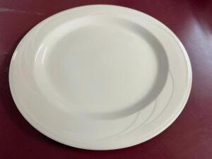 (30) 10.5" SYRACUSE CHINA PLATES