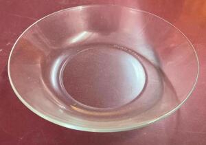 (40) 8" GLASS SALAD PLATES / BOWL