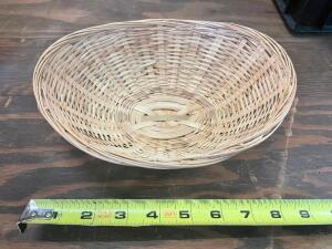 (20) 9" STAINLESS WIRE BREAD BASKETS