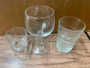 (1) CASE OF ASSORTED GLASS WARE.