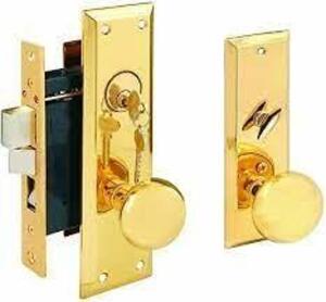 DESCRIPTION: (3) LIGHT DUTY MORTISE LOCKSET BRAND/MODEL: GRAINGER/1TPZ3 INFORMATION: BRIGHT BRASS/ESCUTCHEON RETAIL$: 110.32 EACH SIZE: 2-1/2"BACKSET