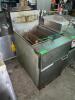 DESCRIPTION: DEAN 60 LB. GAS DEEP FRYER W/ BASKETS. BRAND / MODEL: DEAN SR162GN ADDITIONAL INFORMATION NATURAL GAS. QTY: 1 - 2