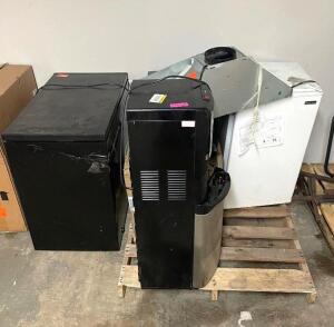 NAME: LARGE ASSORTMENT OF NON WORKING APPLIANCES (SEE ALL PHOTOS)