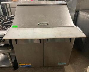 DESCRIPTION: TURBO AIR 36" REFRIGERATED PREP TOP BRAND / MODEL: TURBO AIR MST-36-15 ADDITIONAL INFORMATION 115 VOLT, 1 PHASE QTY: 1