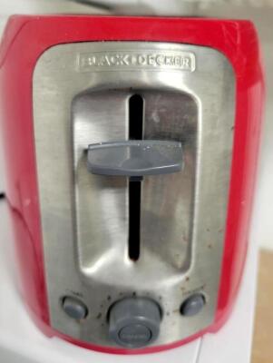 DESCRIPTION: USED TOASTER QTY: 1