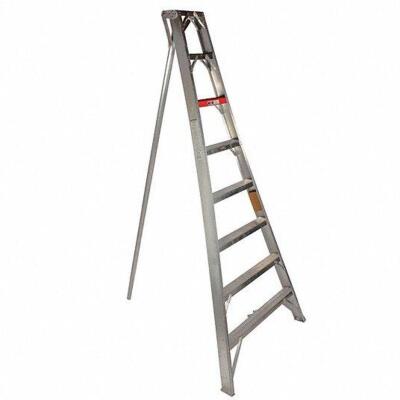 DESCRIPTION: (1) ALUMINUM TRIPOD LADDER BRAND/MODEL: STOKES/1108 INFORMATION: 8FT, 300LB CAPACITY RETAIL$: $415.53 SIZE: 8FT QTY: 1