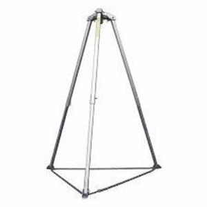 (1) CONFINED SPACE TRIPOD