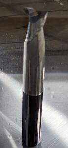 (2) SOLID CARBIDE SQ END MILLS