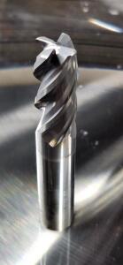 (6) SOLID CARBIDE SQ END MILL