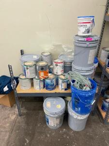 LARGE ASSORTMENT OF PAINT AND PAINTING ACCESSORIES