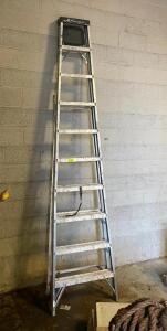 10 FT. LADDER