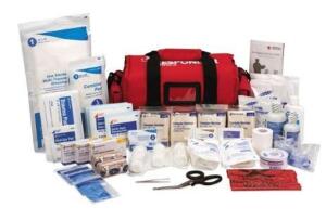 DESCRIPTION (1) FIRST AID ONLY FIRST RESPONDER KIT BRAND/MODEL 520-FR ADDITIONAL INFORMATION 158-PIECES/RETAILS AT $213.34 SIZE 16"L X 8"H X 7.5"W THI