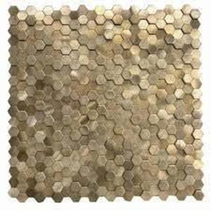 DESCRIPTION: (1) BOX OF APPROX (10) SELF ADHESIVE PVC BACKSPLASH BRAND/MODEL: DIP MINI GOLD HEX TILE #3D-HXG-01 INFORMATION: MINI GOLD RETAIL$: $84.25