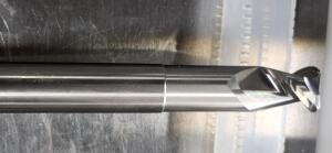 DESCRIPTION: (2) HIGH PERFORMANCE CARBIDE REDUCED NECK END MILL BRAND/MODEL: DATA FLUTE HSMM21000 .190 RAD RETAIL$: $ 342.75 EA SIZE: 1" DIA QTY: 2