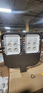 DESCRIPTION: (1) INDUSTRIAL OUTDOOR LED LIGHT QTY: 1