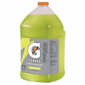 DESCRIPTION: (4) SPORTS DRINK MIX LIQUID BRAND/MODEL: GATORADE #3AW92 INFORMATION: LEMON LIME RETAIL$: $17.17 EA SIZE: 1 GALLON QTY: 4