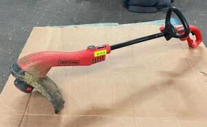 DESCRIPTION: 14" ELECTRIC TRIMMER/EDGER BRAND/MODEL: CRAFTSMAN INFORMATION: TESTED AND WORKING QTY: 1