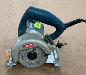 DESCRIPTION: 4" ELECTRIC WET/DRY MASONRY SAW BRAND/MODEL: RYOBI INFORMATION: TESTED AND WORKING QTY: 1