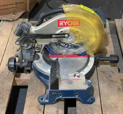 DESCRIPTION: 10" COMPOUND MITER SAW BRAND/MODEL: RYOBI QTY: 1