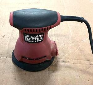 DESCRIPTION: 5" RANDOM ORBITAL PALM SANDER BRAND/MODEL: CHICAGO ELECTRIC INFORMATION: TESTED AND WORKING QTY: 1