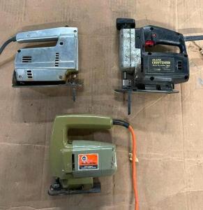 DESCRIPTION: (3) ELECTRIC JIG SAWS BRAND/MODEL: SEE PHOTOS INFORMATION: TESTED AND WORKING QTY: 3