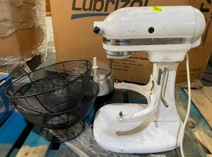 DESCRIPTION: KITCHEN MIXER WITH (2) BASKETS QTY: 1