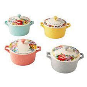 DESCRIPTION: (1) SET OF (4) MINI CASSEROLE BRAND/MODEL: PIONEER WOMAN INFORMATION: FLORAL RETAIL$: $40.00 EA SIZE: 14.4 OZ QTY: 1