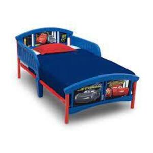 DESCRIPTION: (1) PLASTIC TODDLER BED BRAND/MODEL: DISNEY PIXAR CARS RETAIL$: $51.29 EA QTY: 1