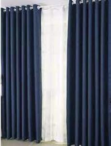 DESCRIPTION: (1) TOTAL BLACKOUT CURTAIN BRAND/MODEL: SUNBLK115882 INFORMATION: NAVY BLUE RETAIL$: 28.99 QTY: 1