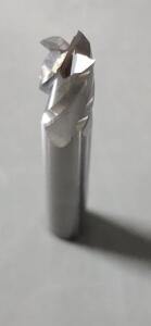 DESCRIPTION: (2) SOLID CARBIDE SINGLE END MILL BRAND/MODEL: HERTEL 88245899 RETAIL$: $20.59 EA SIZE: 5/16" DIA 1/2" LOC QTY: 2