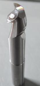 DESCRIPTION: (2) HIGH PERFORMANCE CARBIDE REDUCED NECK END MILL BRAND/MODEL: DATA FLUTE HSML20750 .190 RAD, .160 RAD RETAIL$: 236.5 SIZE: 3/4" DIA 1"