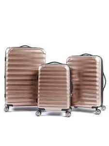 DESCRIPTION (3) ROLLING LUGGAGE BRAND/MODEL FIBERTECH #9-H292FT-03 ADDITIONAL INFORMATION RETAILS FOR $207.05 SIZE 3 PIECE SET THIS LOT IS SOLD BY THE