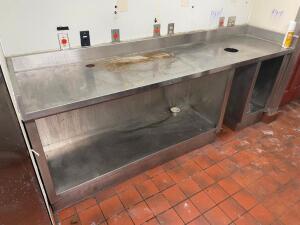DESCRIPTION: 8' X 24" STAINLESS COUNTER / PLATE CABINET SIZE 8' X 24" LOCATION: KITCHEN QTY: 1