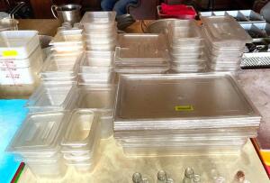 DESCRIPTION: LARGE ASSORTMENT OF PLASTIC INSERT PANS QTY: 1