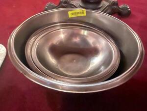 VARIOUS SIZE STAINLESS MIXING BOWLS