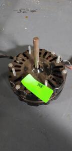 DESCRIPTION (1) STERLING ODP FAN MOTOR BRAND/MODEL 11J31R04090 ADDITIONAL INFORMATION RETAIL $ 150.43 THIS LOT IS ONE MONEY QTY 1