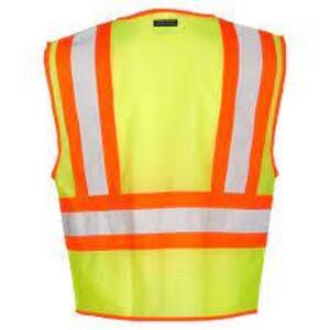 DESCRIPTION: (7) COOL MESH CONTRASTING SAFETY VEST BRAND/MODEL: ML KISHIGO #1056 INFORMATION: GREEN AND YELLOW RETAIL$: $15.04 EA SIZE: 4XL QTY: 7