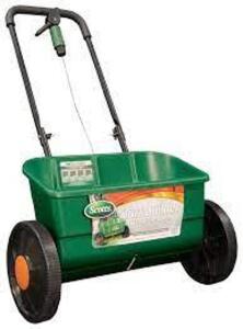 DESCRIPTION: (1) DROP SPREADER FOR SEED AND FERTILIZER BRAND/MODEL: SCOTTS INFORMATION: GREEN RETAIL$: $74.97 EA QTY: 1