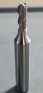 DESCRIPTION: (3) HSS SQ END MILL BRAND/MODEL: HERTEL 41115130 RETAIL$: $ 25.67 EA SIZE: 3/16" DIA 1/2" LOC 3/8" SD QTY: 3