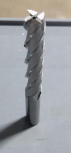 DESCRIPTION: (2) HSS SQ END MILL BRAND/MODEL: HERTEL 41118373 RETAIL$: 41.66 SIZE: 1/2" DDAI 3" LOC QTY: 2