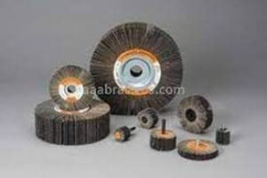 DESCRIPTION: (2) BOXES OF (10) FLAP WHEELS BRAND/MODEL: STANDARD ABRASIVES #613445 RETAIL$: $157.00 EA SIZE: 2X1X1/4 QTY: 2