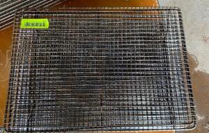 (12) KITCHEN WIRE RACKS