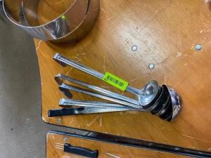 (5) 4 OZ. LADLES