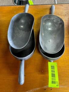 (4) STAINLESS ICE SCOOPS